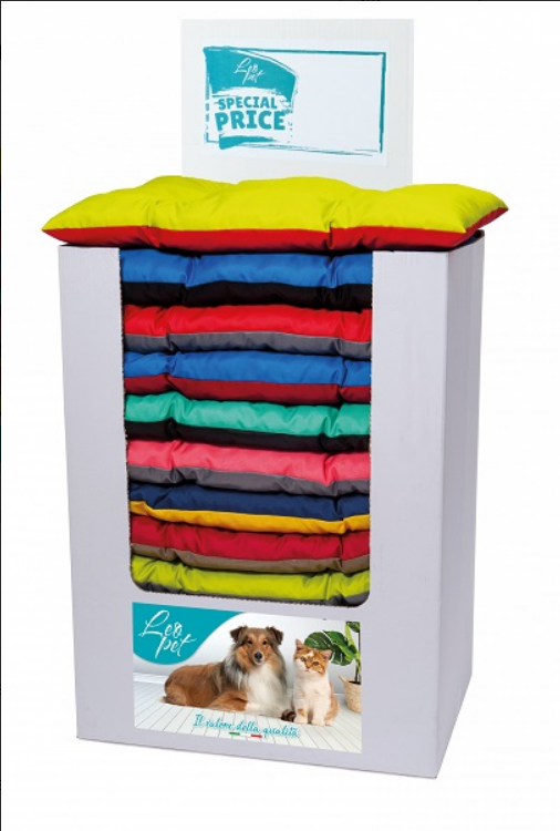 Leo Pet Water Resist Pillow