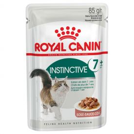 image of Royal Canin Instinctive +7 Gravy