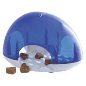Trixie Cat Activity Snack Box